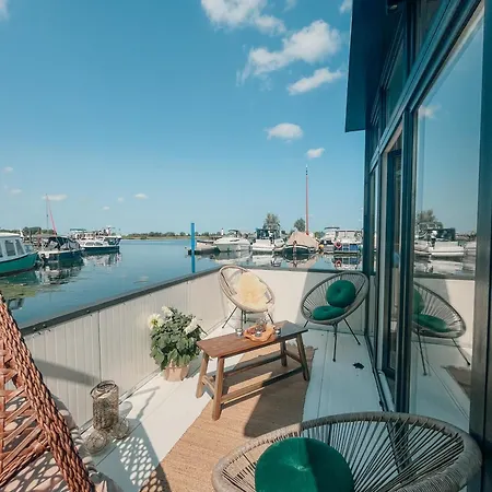 ベッド・アンド・ブレックファスト Retreatboat Ibiza 3*