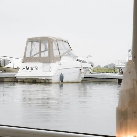 Retreatboat Ibiza Lith