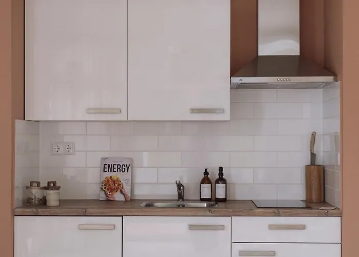 Retreatboat Ibiza Lith