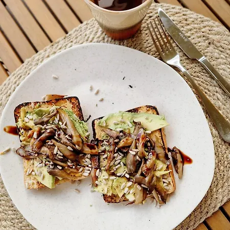 Retreatboat Ibiza 3* Lith