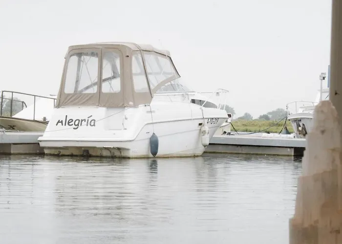 Retreatboat Ibiza Lith