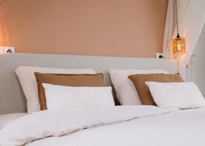 فندق مبيت وإفطار Retreatboat Ibiza Lith